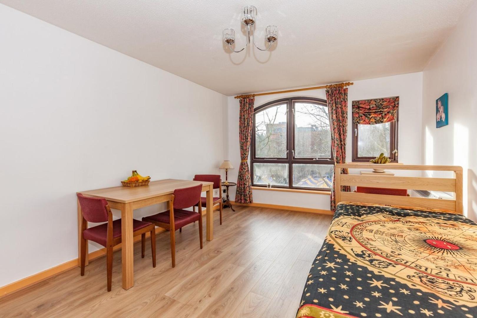 New Bright And Sunny Flat In Oxford City Centre Екстериор снимка